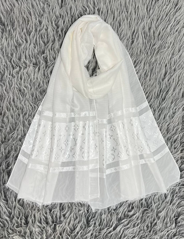 شال حریرنخ مجلسی سفید دستک کریستال عرض 80 کد 5856