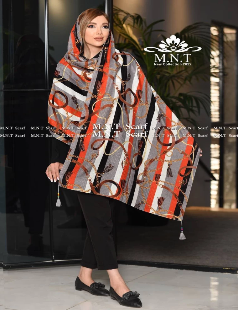 شال نخی بهاره منگوله دار کد 8818