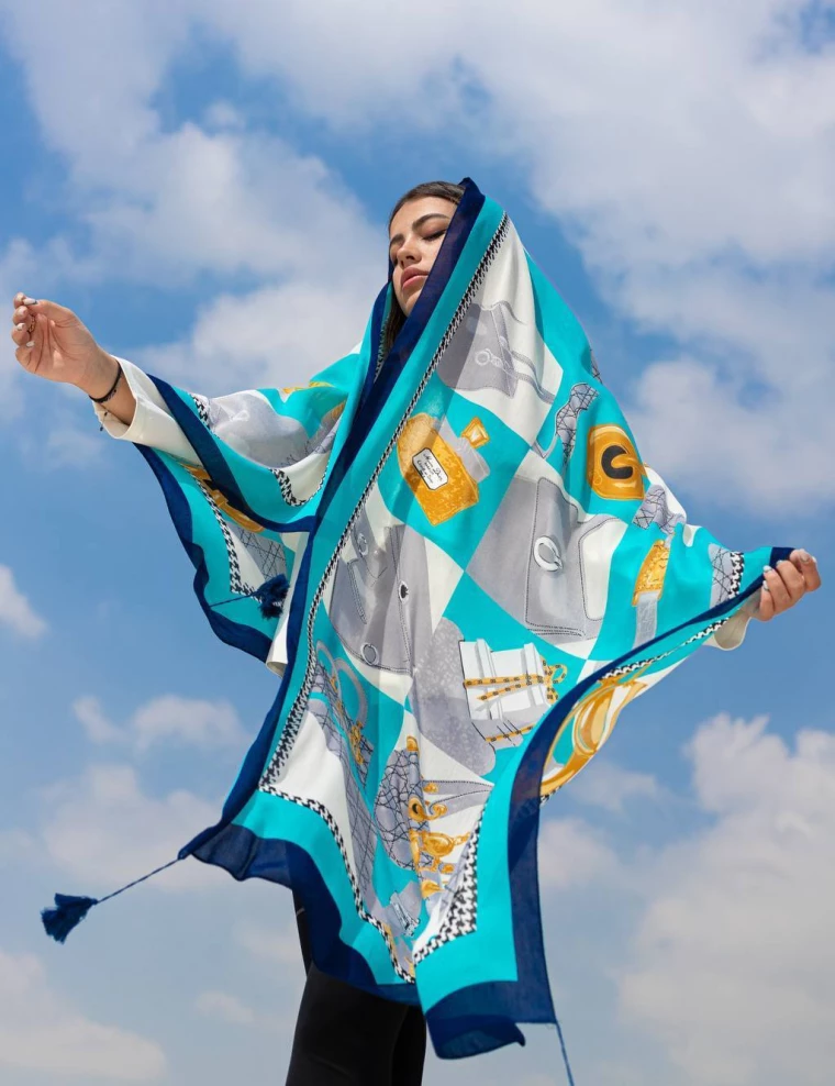 شال نخی بهاره منگولدار کد 8985