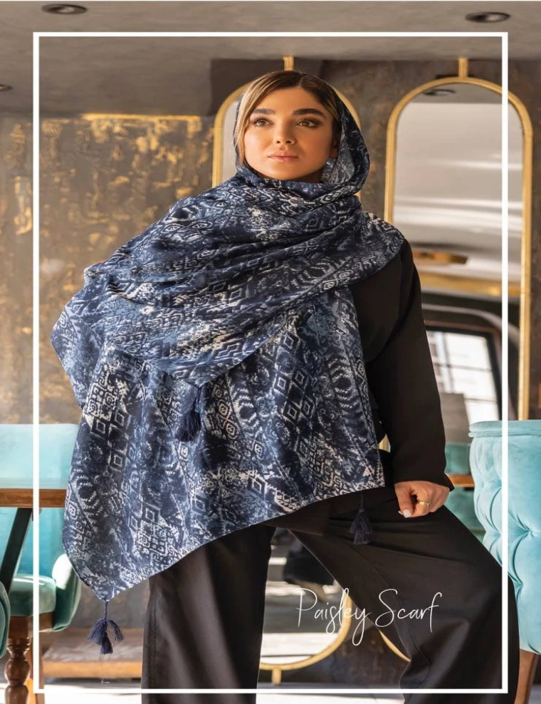 شال نخی منگوله دار 0655