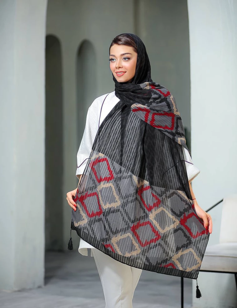 شال نخی منگوله دار کد 8866