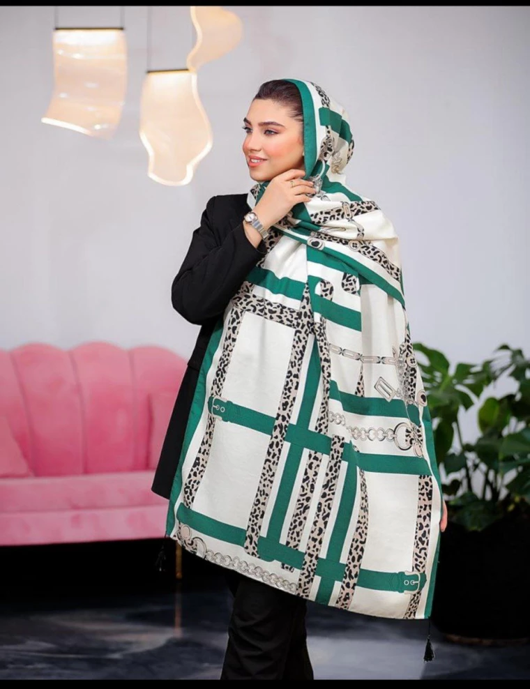 شال نخی ترند منگوله دار کد 10317