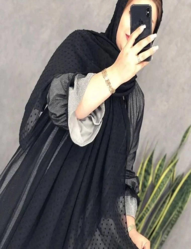 شال حریر پفکی وارداتی عرض 75 کد 8532
