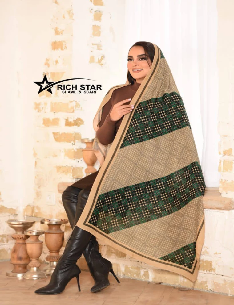 شال نخی پاییزه منگوله دار کد 10373