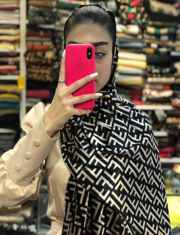 شال مخمل مجلسی منگوله دار عرض 80 کد 5800