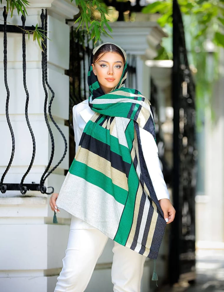 شال نخی منگوله دار عرض 80 کد 8245
