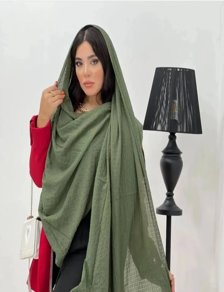 شال جاذبه مجلسی منگوله دار عرض 75 کد 8515