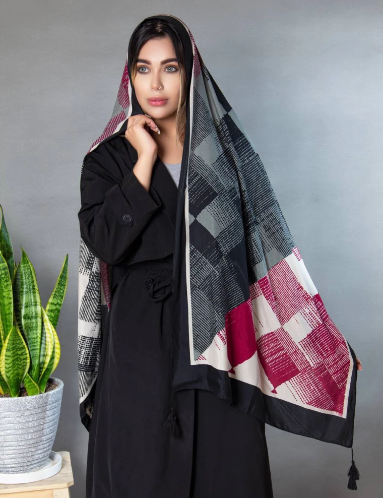 شال نخی منگوله دار کد 8959