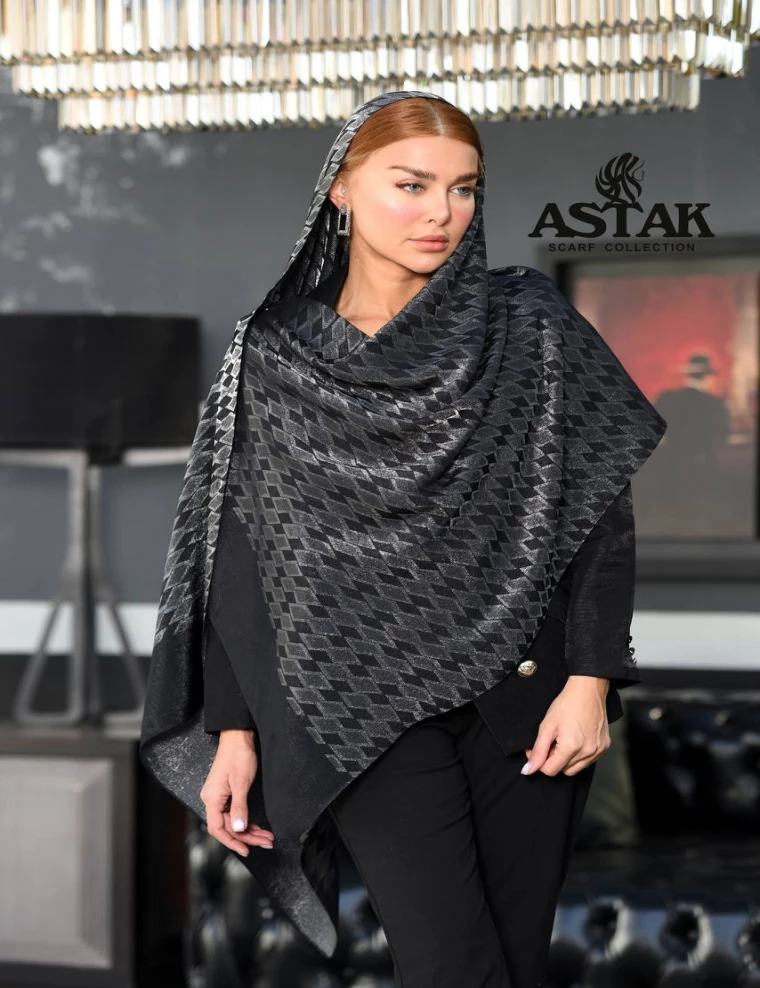 شال ویسکوز مشکی نقره ای عرض 75 کد 8398