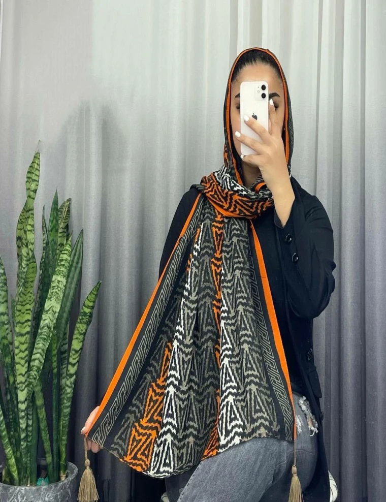 شال نخی منگولدار 0247