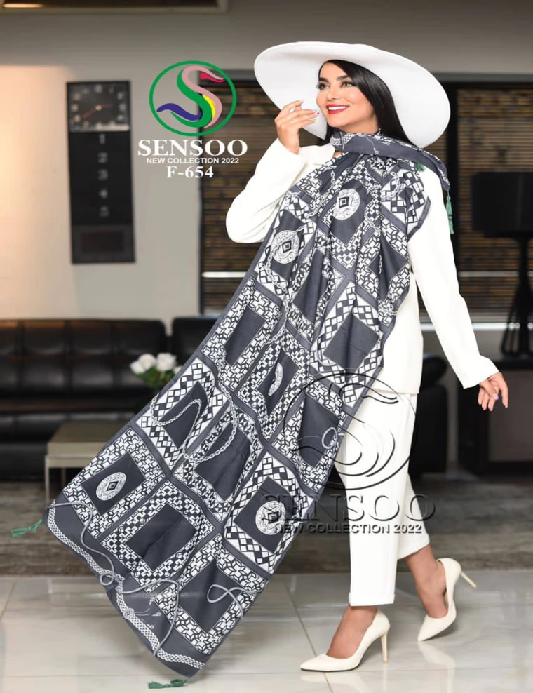 شال نخی منگوله دار عرض 75 کد F-654