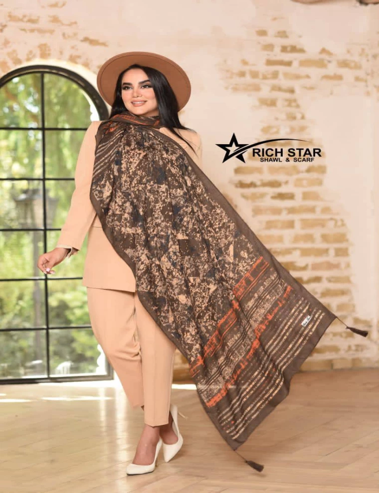 شال نخی پاییزه منگوله دار کد 10376