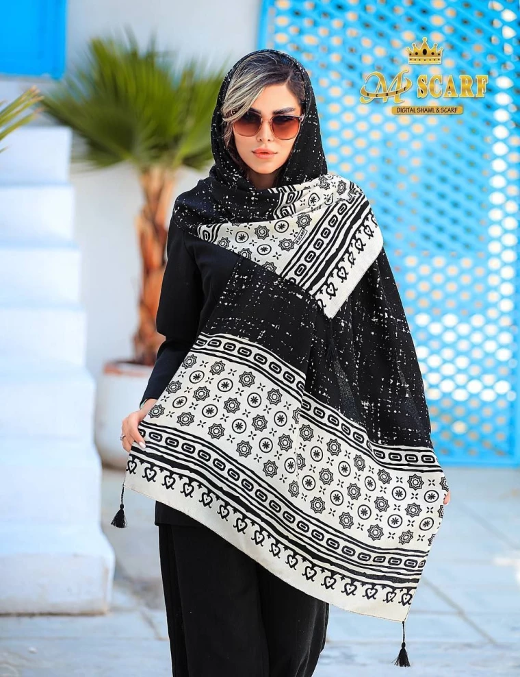 شال جناقی پاییزه منگوله دار کد 10393