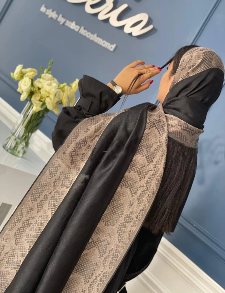 شال ژاکارد طرحدار ریشه پرزی عرض 80 کد 8698