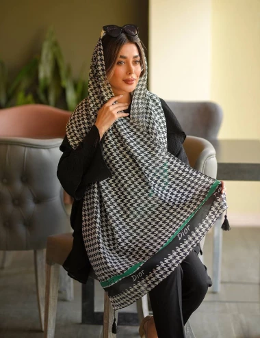شال نخی منگوله دار عرض 75 کد 8516