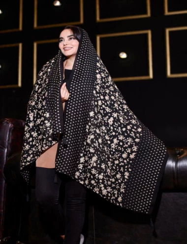 شال نخی پاییزه منگوله دار کد 10541
