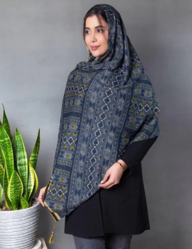 شال نخی منگوله دار عرض 75 کد 8266