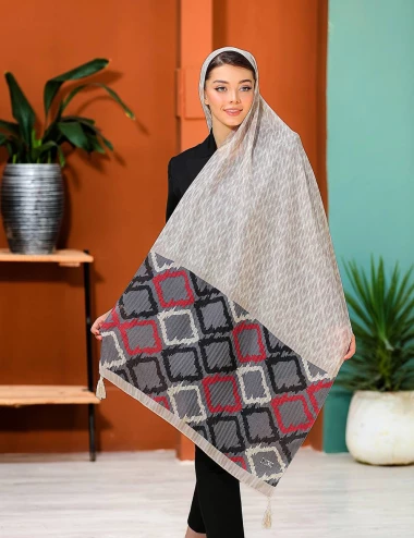 شال نخی منگوله دار کد 8866