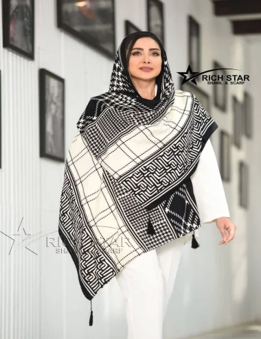 شال نخی منگوله دار کد10337