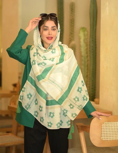 شال نخی منگوله دار کد 10083