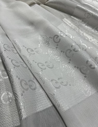 شال حریرنخ مجلسی سفید دستک کریستال عرض 80 کد 5855