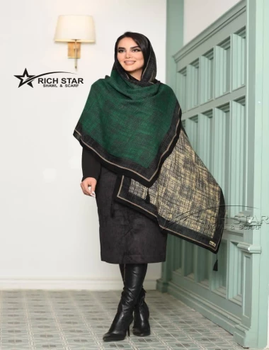 شال پاییزه منگوله دار کد 10395