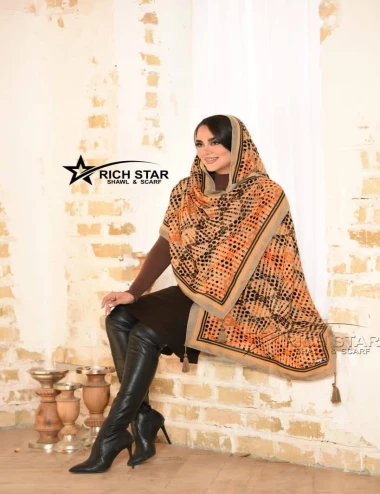شال نخی پاییزه منگوله دار کد 10378