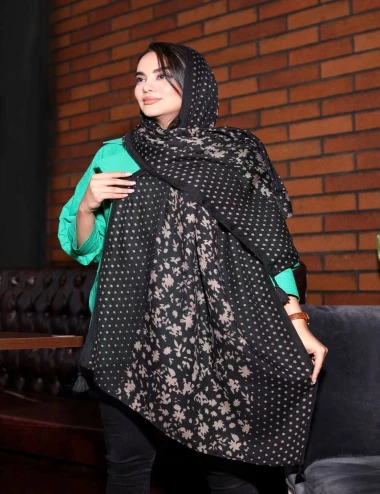 شال نخی پاییزه منگوله دار کد 10541