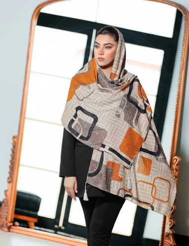 شال نخی منگوله دار کد 8969