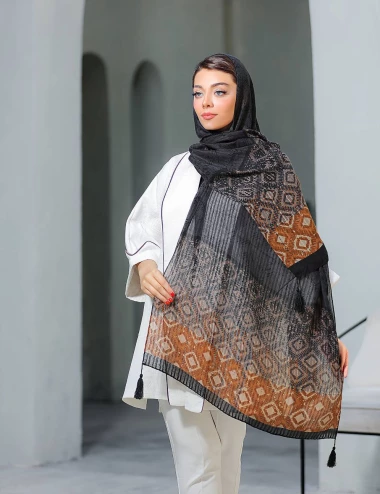 شال نخی منگوله دار کد 8865