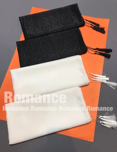 شال  مشکی کریشه منگوله دار  0619