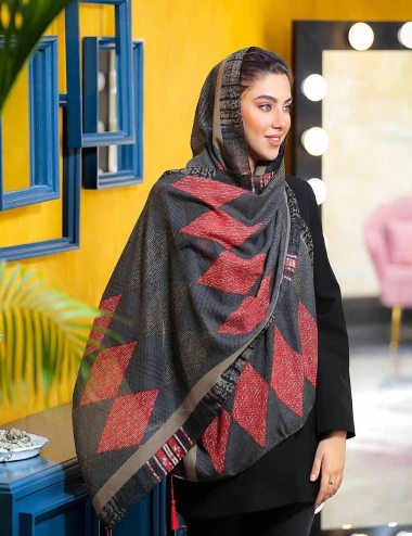 شال نخی منگوله دار کد 8910