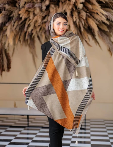 شال نخی منگوله دار کد 8759