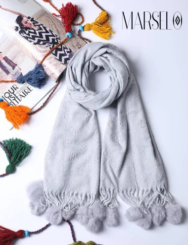 شال موهر وارداتی پوم پوم عرض 75 کد 5749