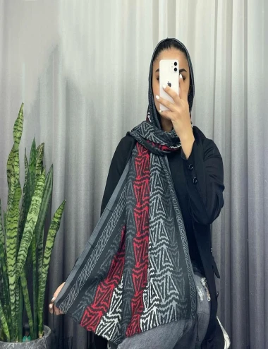 شال نخی منگولدار 0247