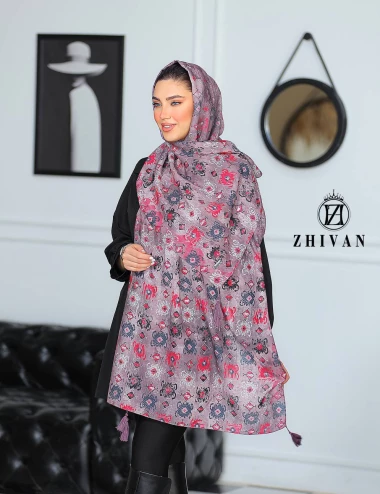 شال نخی منگوله دار رنگ سال عرض 75 کد 8410