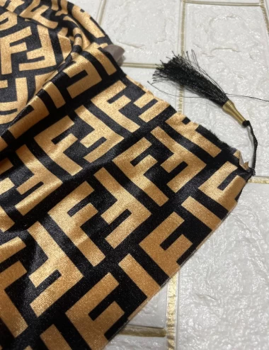شال مخمل مجلسی منگوله دار عرض 80 کد 5800