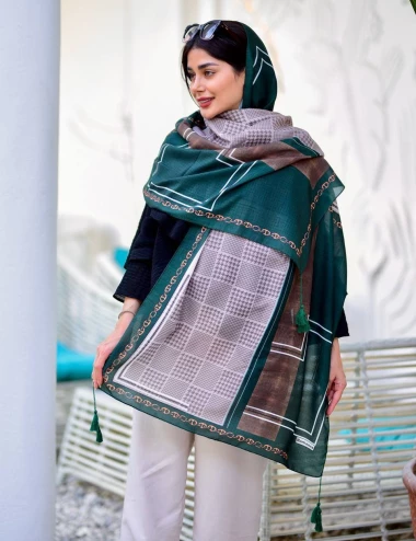 شال نخی منگوله دار کد 8960