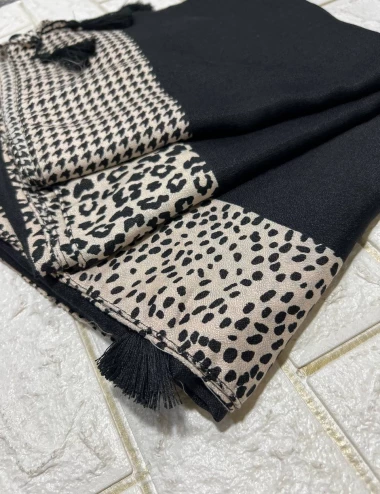 شال نخی سی اسکارف  منگوله دار کد 10275